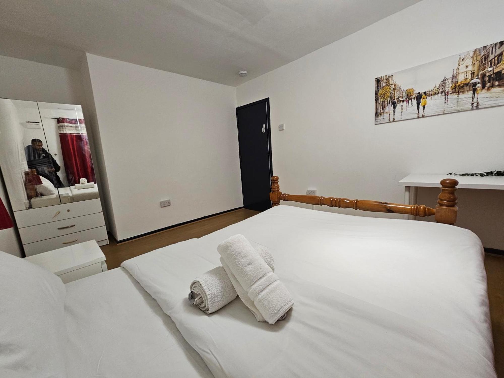 Near Canary Wharf Guest house London
