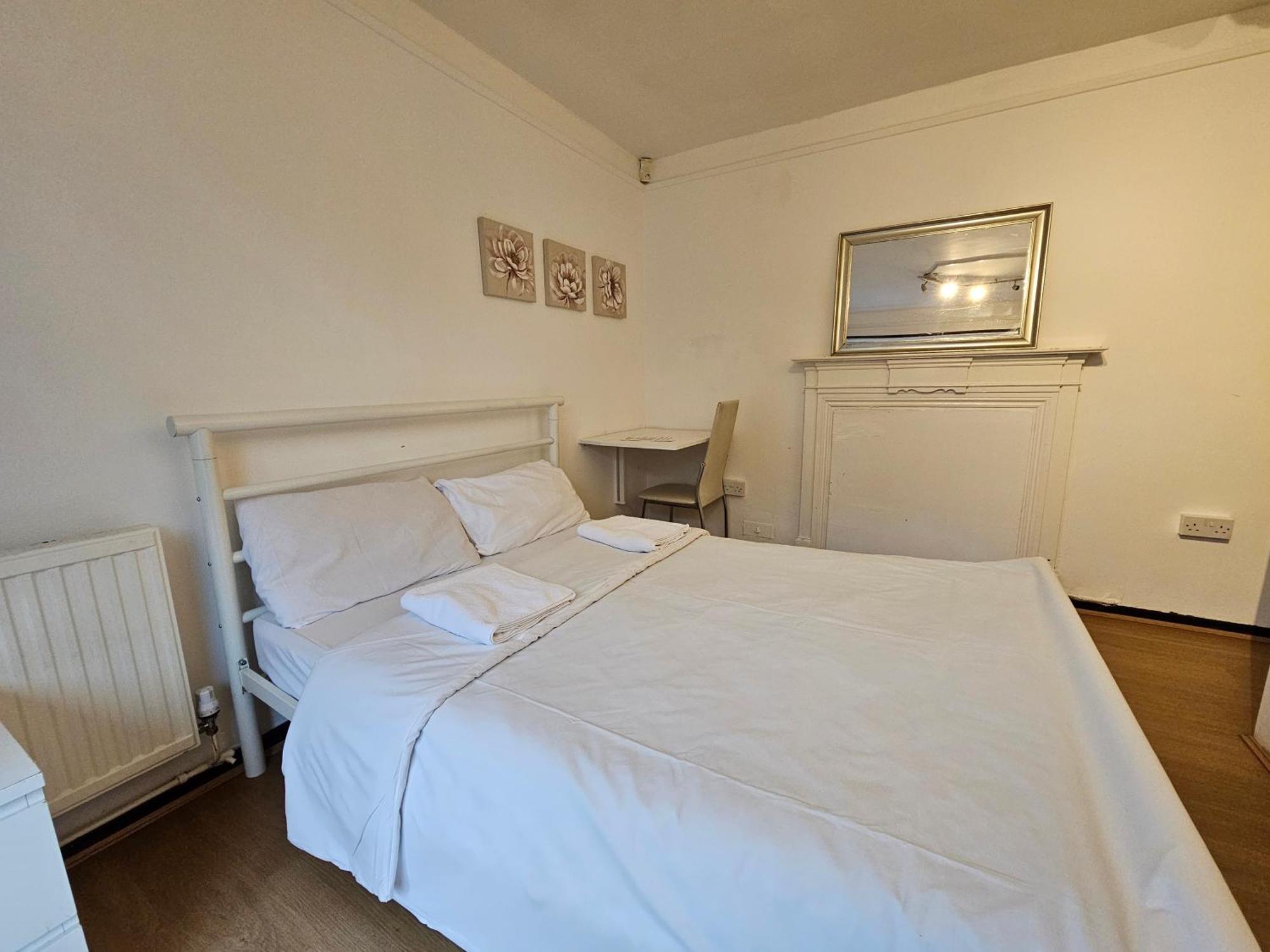Near Canary Wharf Guest house London