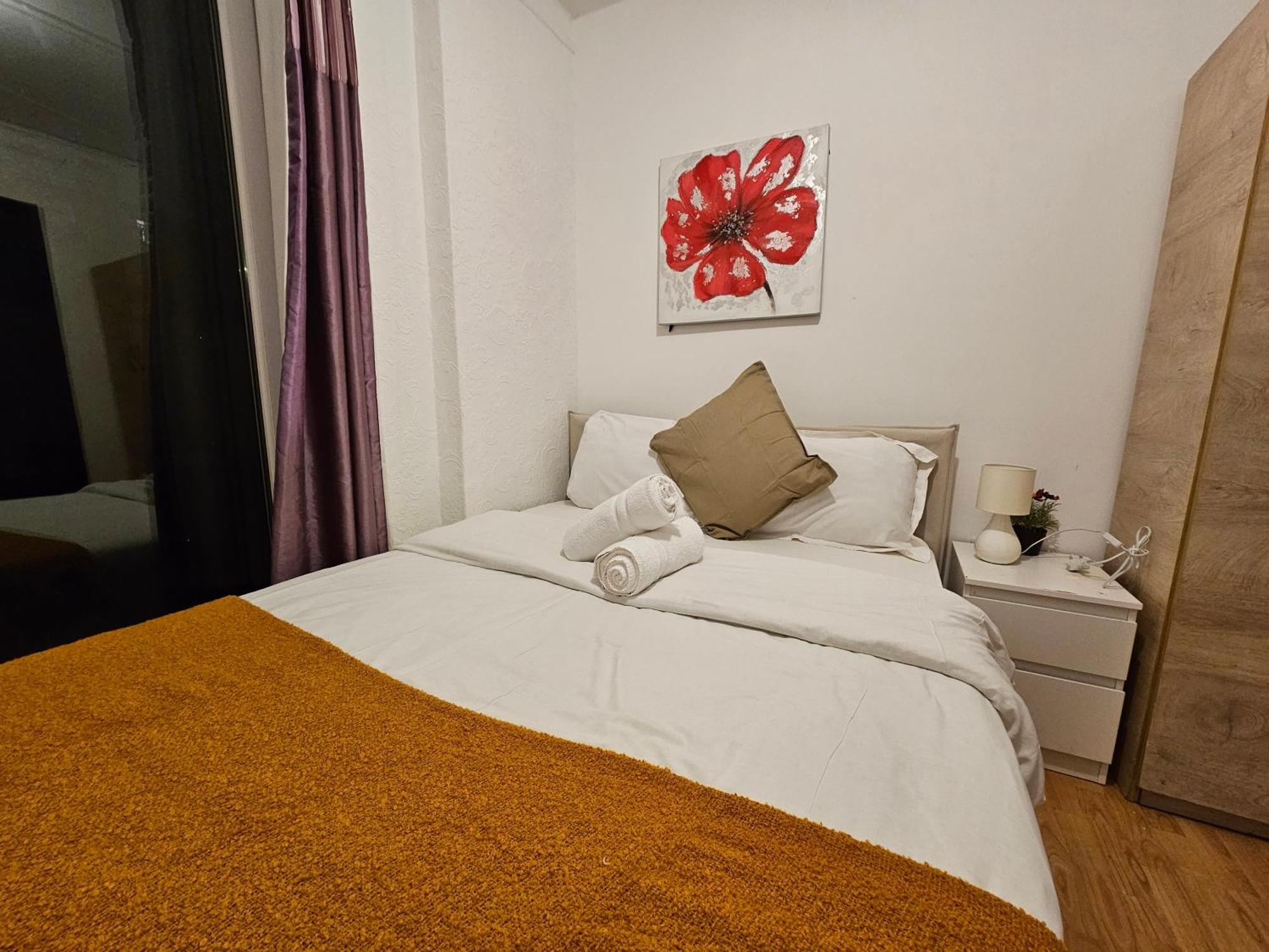 Guest house Near Canary Wharf
